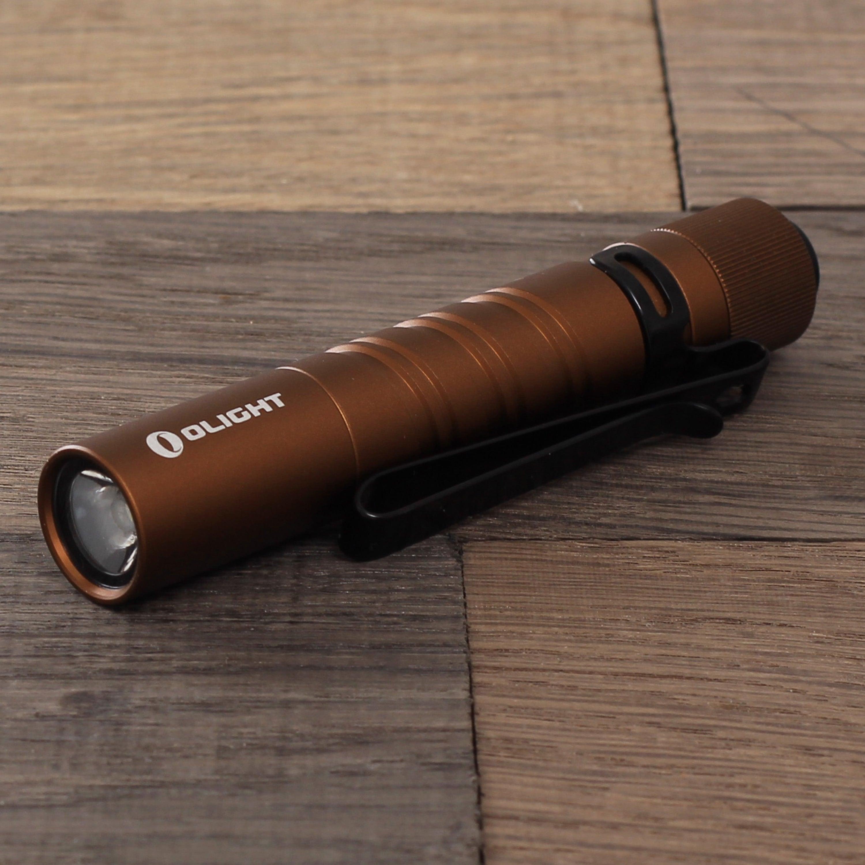 Olight I3T EOS | LED | Desert Tan - MANSHIT