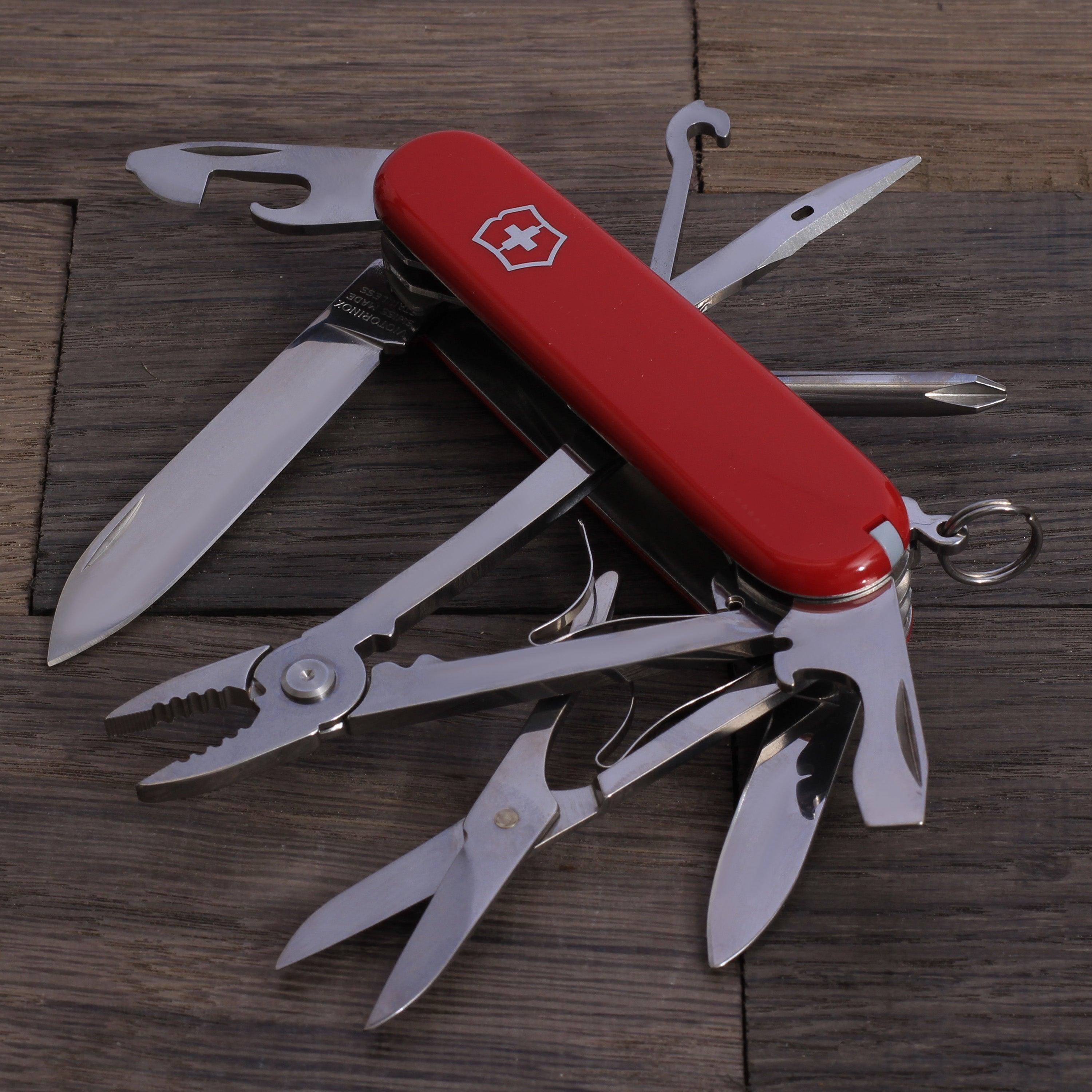 Victorinox Deluxe Tinker | Rot | Länge: 9,1 cm | 17 Funktionen - MANSHIT