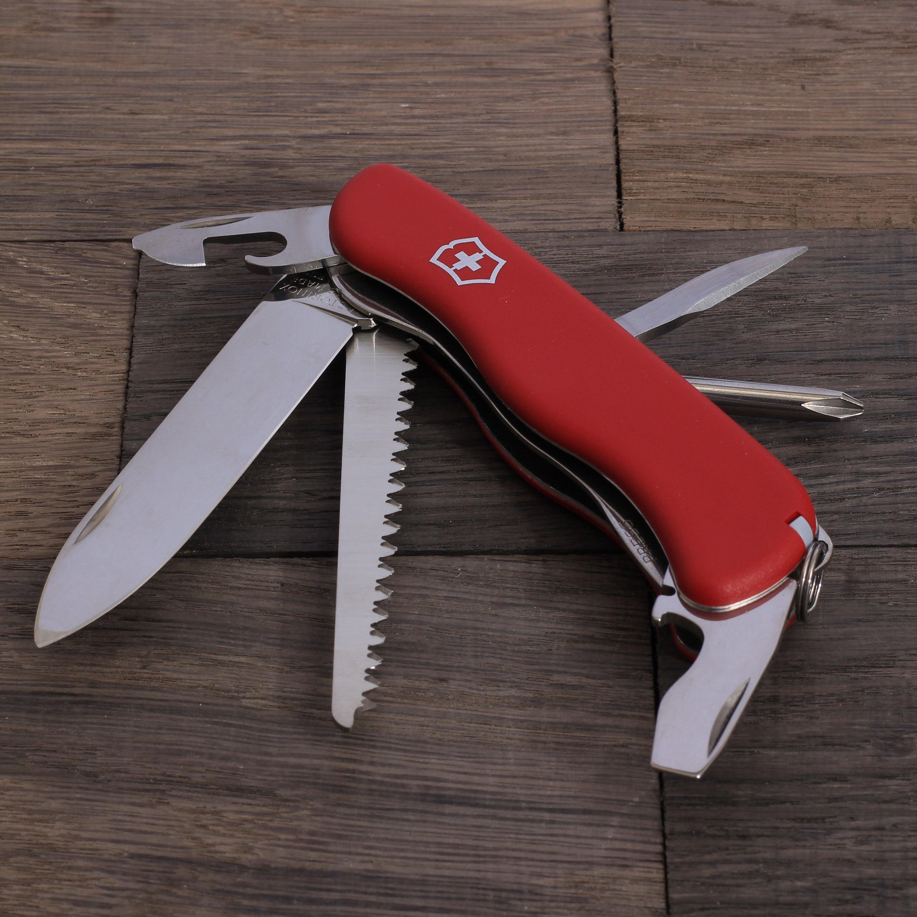 Victorinox Trailmaster | Rot | Länge: 11,1 cm | 12 Funktionen - MANSHIT