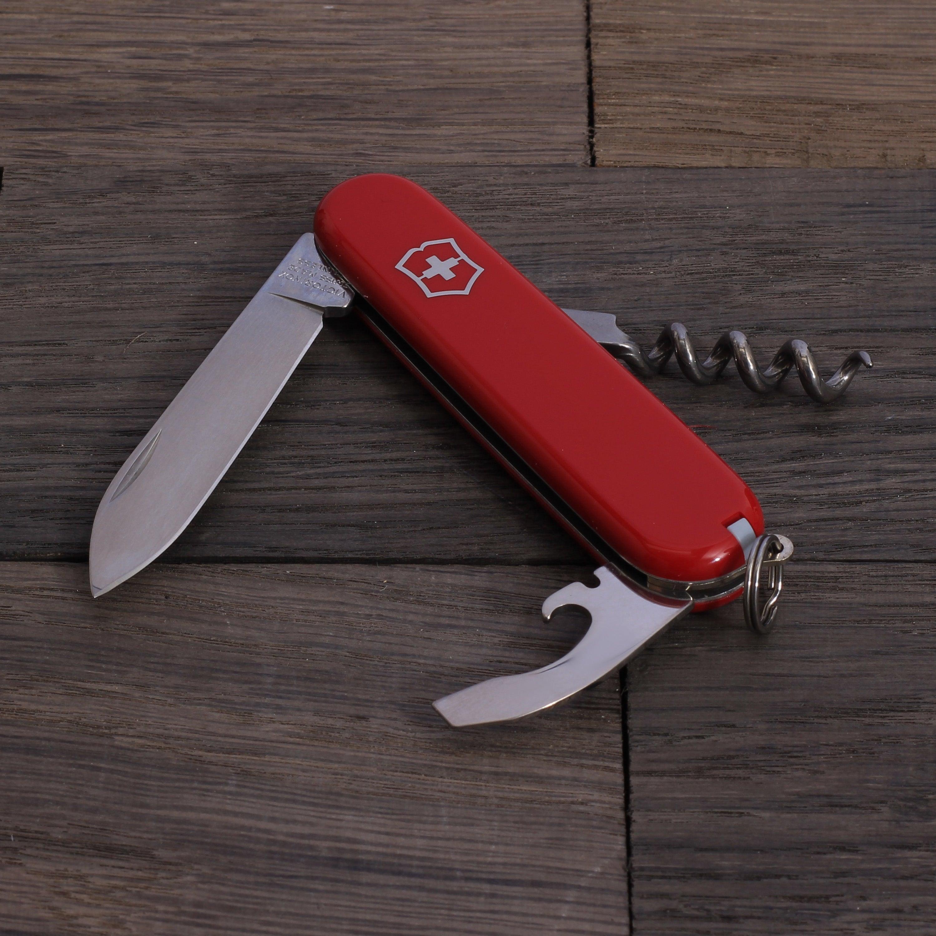 Victorinox Waiter | Red | Länge: 8,4 cm | 9 Funktionen - MANSHIT