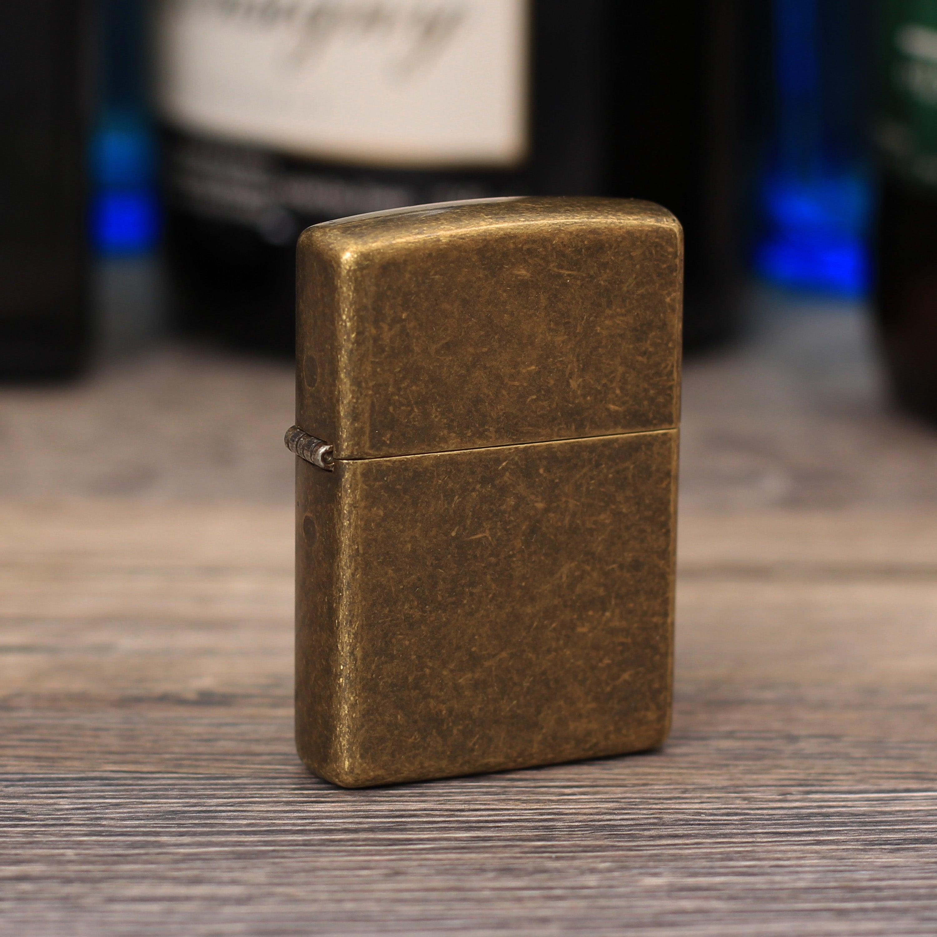 Zippo "Antique brass", Benzinfeuerzeug - MANSHIT