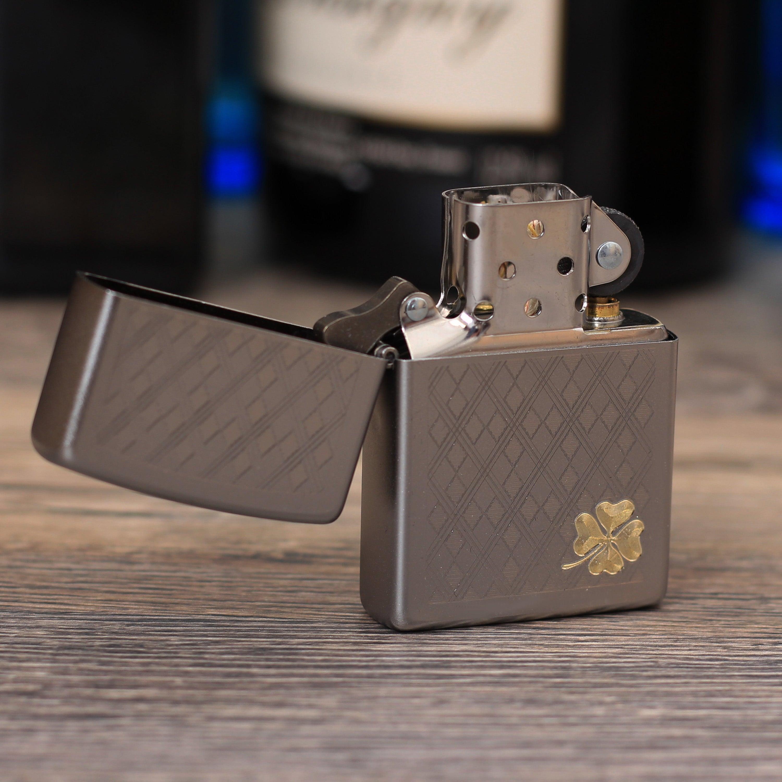 Zippo "Argyle clover", Benzinfeuerzeug - MANSHIT