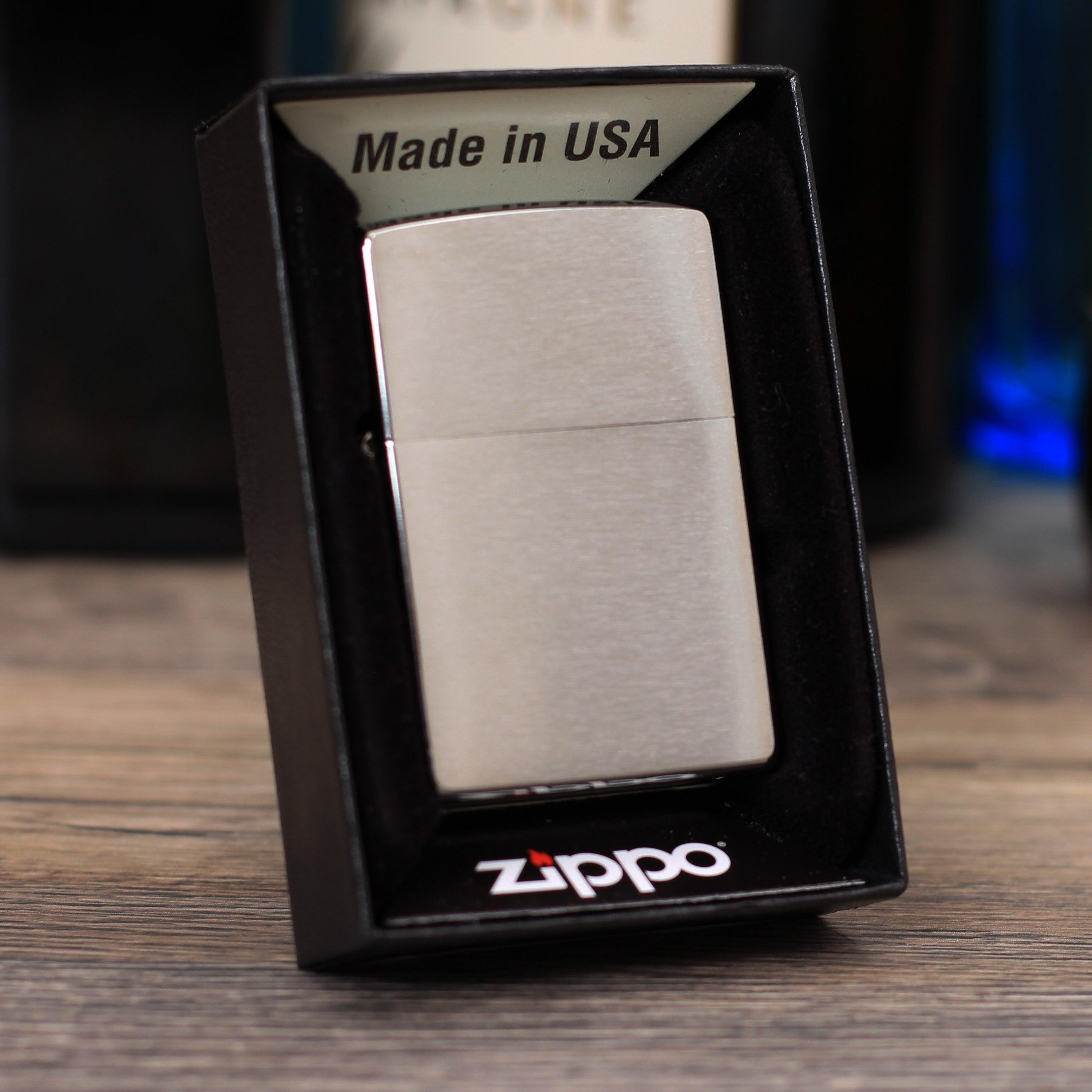 Zippo "Chrome brushed", Benzinfeuerzeug - MANSHIT