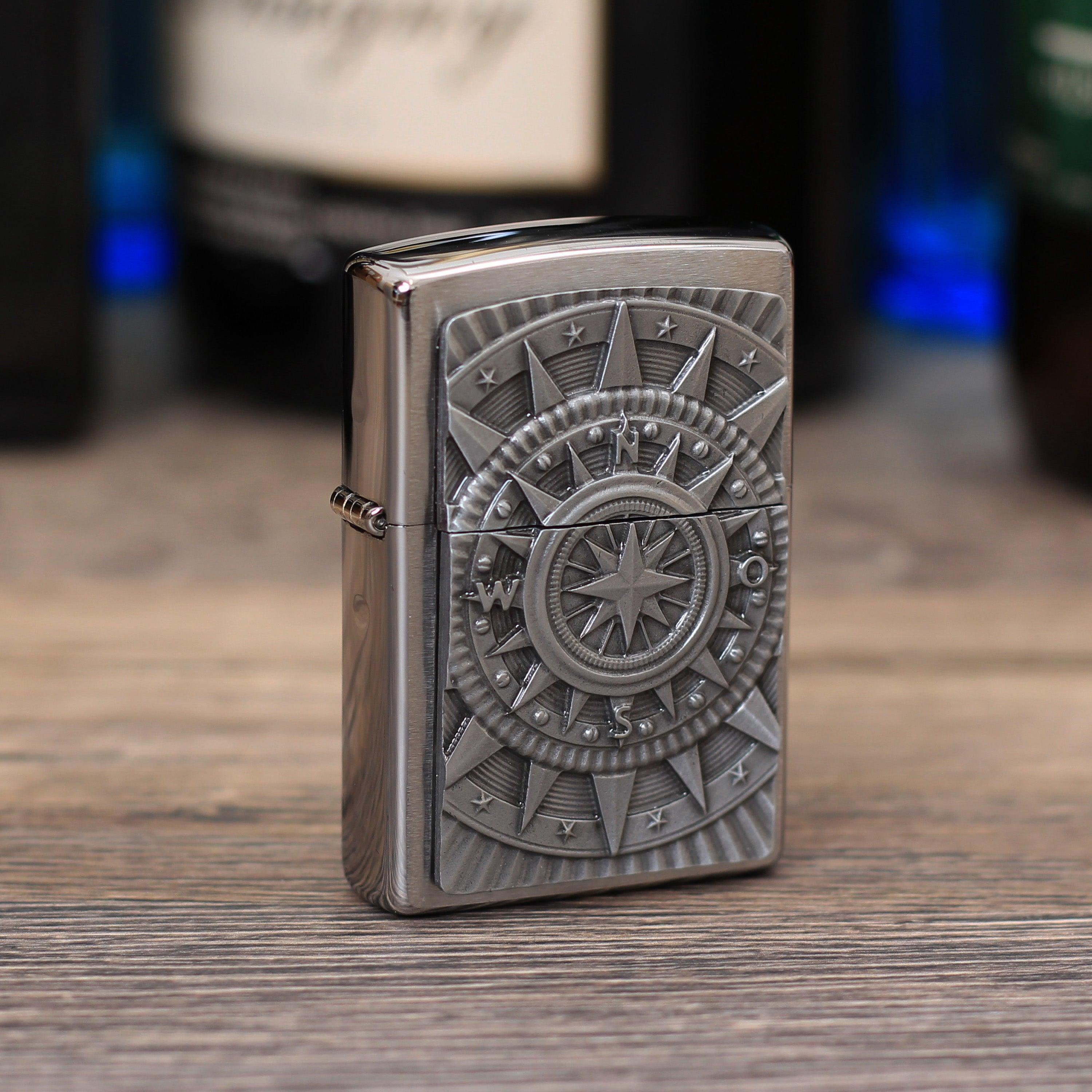 Zippo "Compass", Benzinfeuerzeug - MANSHIT