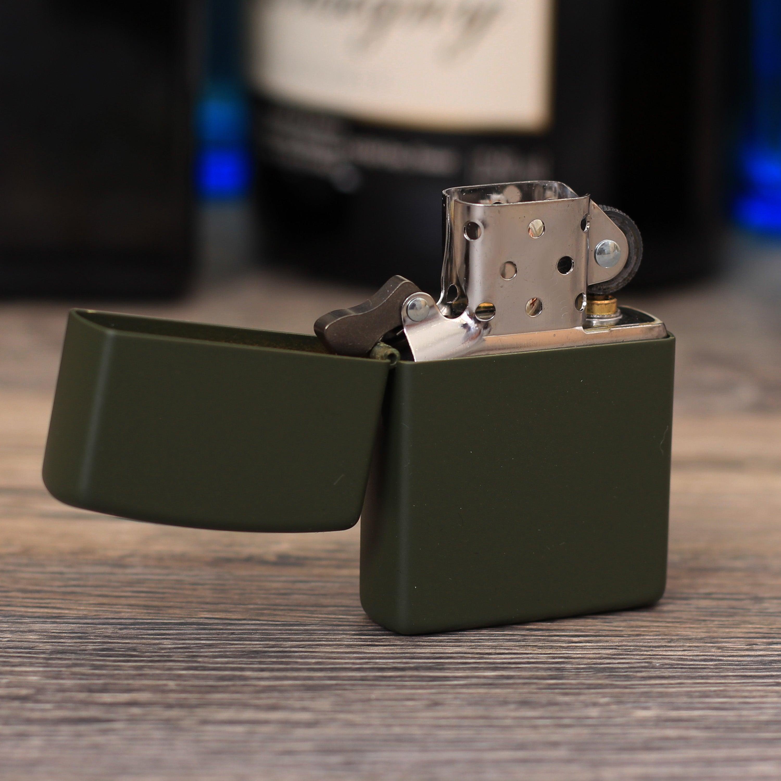 Zippo "Green matte", Benzinfeuerzeug - MANSHIT